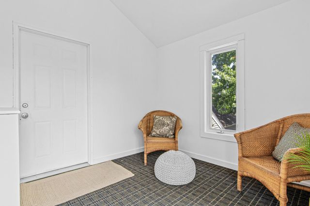 3236 James Avenue N, Minneapolis, MN 55412