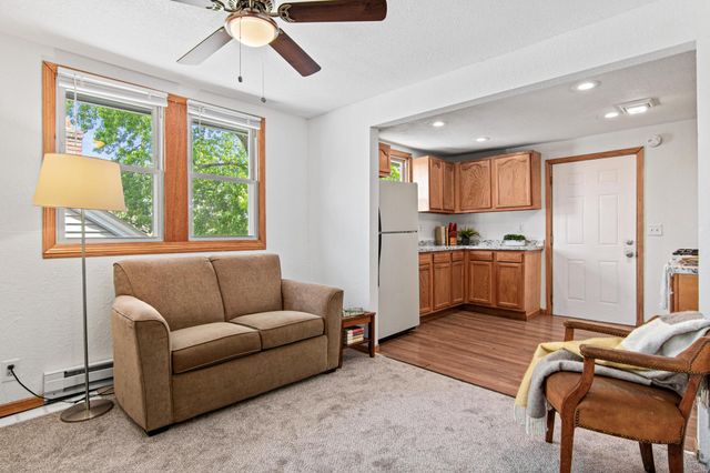 3236 James Avenue N, Minneapolis, MN 55412