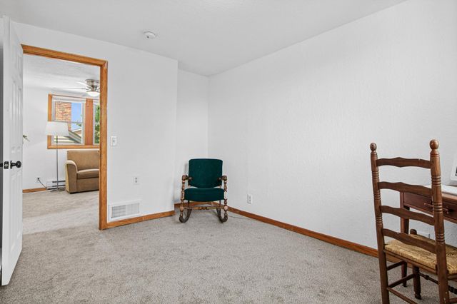 3236 James Avenue N, Minneapolis, MN 55412