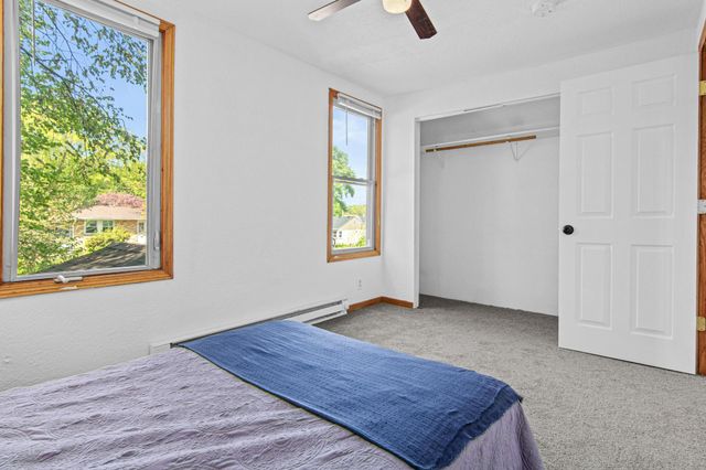3236 James Avenue N, Minneapolis, MN 55412