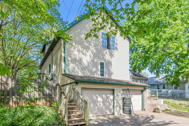 3236 James Avenue N, Minneapolis, MN 55412
