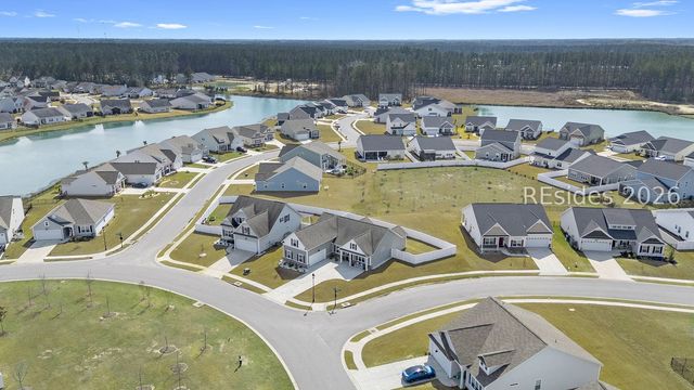 180 Sullivan Circle, Okatie, SC 29909