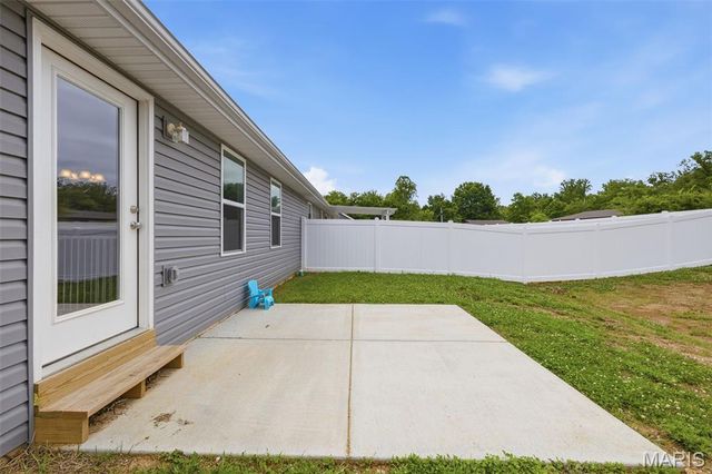 124 Grindstone Court, Moscow Mills, MO 63362