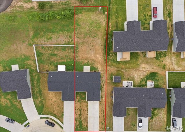 124 Grindstone Court, Moscow Mills, MO 63362
