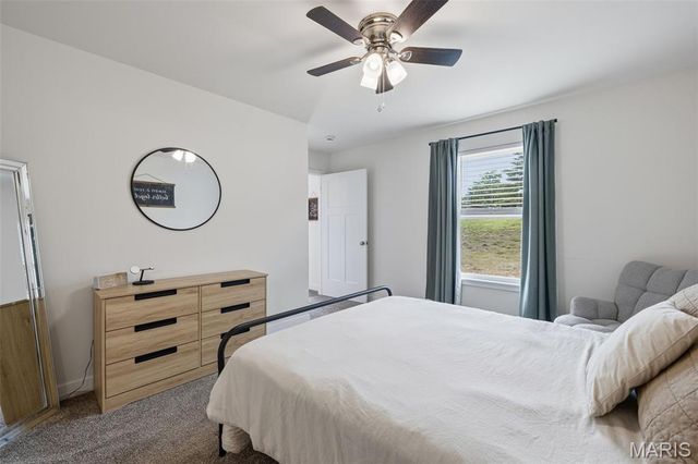 124 Grindstone Court, Moscow Mills, MO 63362