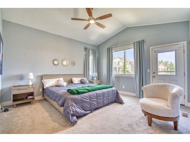 1522 Moonlight Dr, Longmont, CO 80504