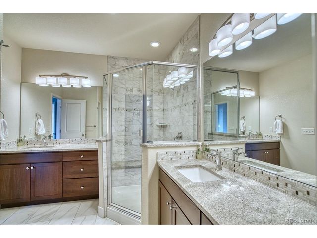 1522 Moonlight Dr, Longmont, CO 80504