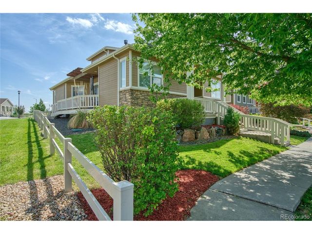 1522 Moonlight Dr, Longmont, CO 80504