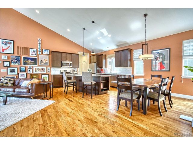 1522 Moonlight Dr, Longmont, CO 80504