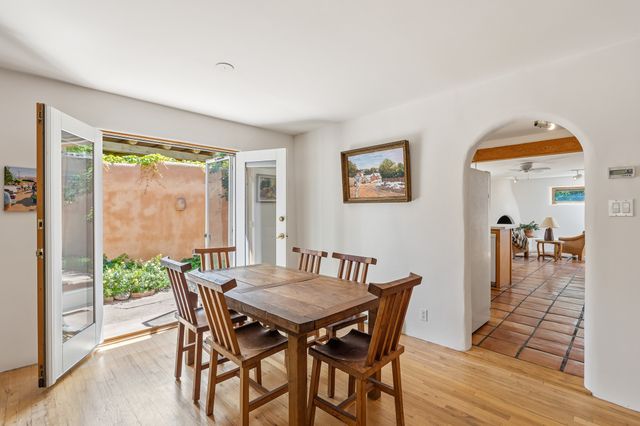 414 Sosaya Lane, Santa Fe, NM 87505