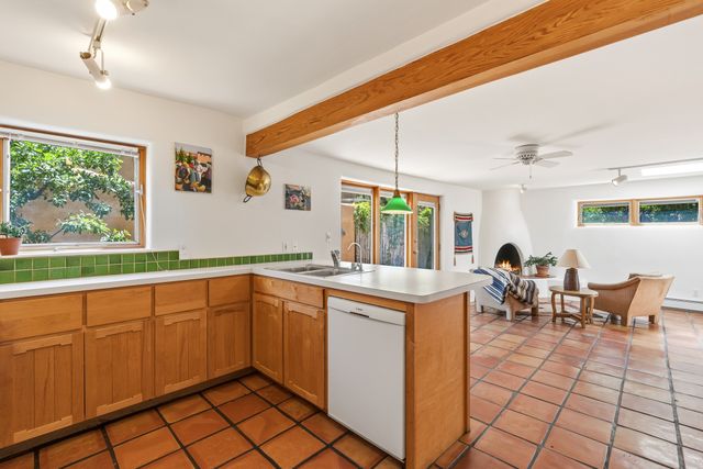 414 Sosaya Lane, Santa Fe, NM 87505