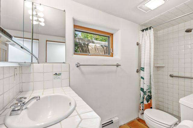 414 Sosaya Lane, Santa Fe, NM 87505