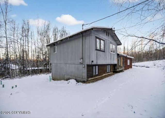 19535 Spruce Drive, Chugiak, AK 99567