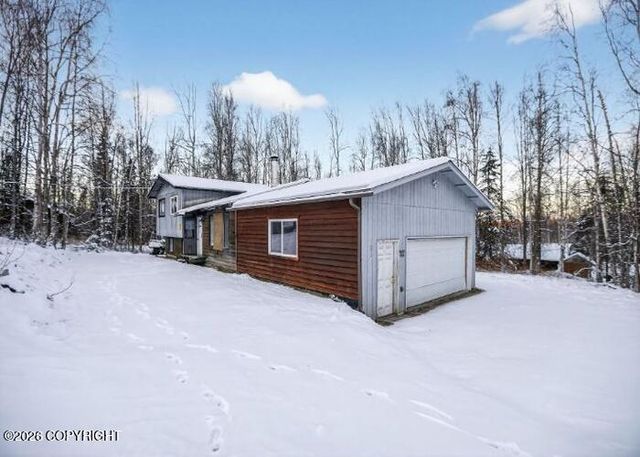 19535 Spruce Drive, Chugiak, AK 99567