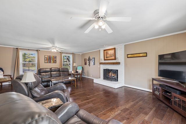 9469 Christiana Fosterville Road, Christiana, TN 37037