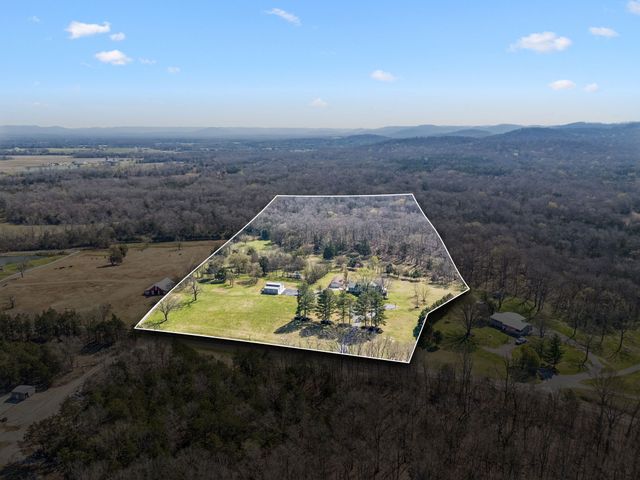 9469 Christiana Fosterville Road, Christiana, TN 37037