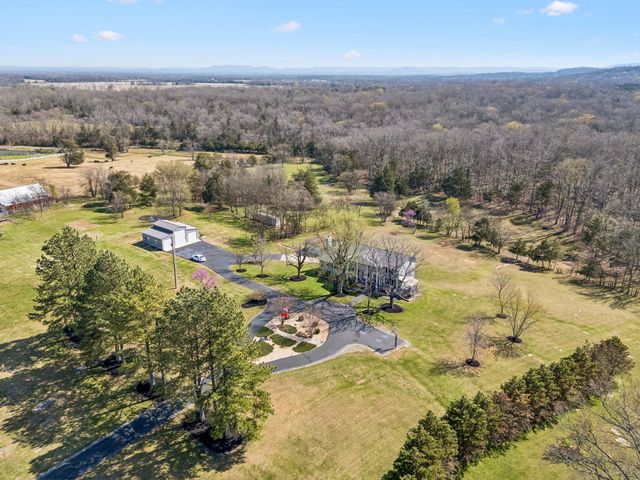 9469 Christiana Fosterville Road, Christiana, TN 37037
