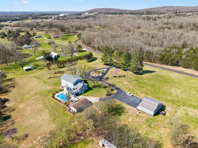 9469 Christiana Fosterville Road, Christiana, TN 37037