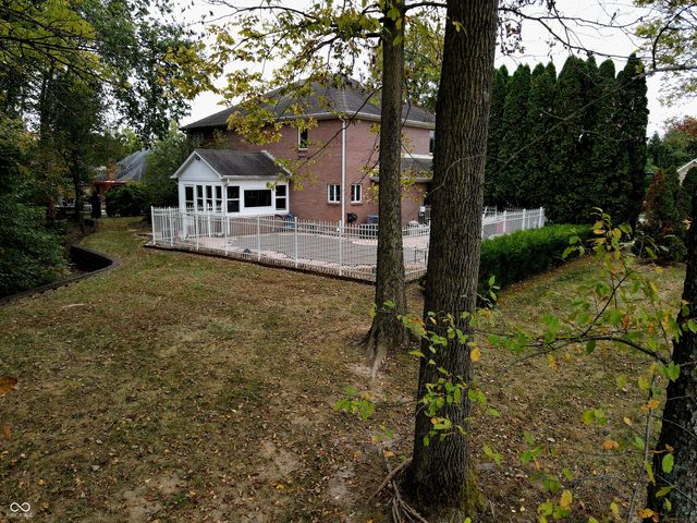 5773 Station Hill Drive, Avon, IN 46123