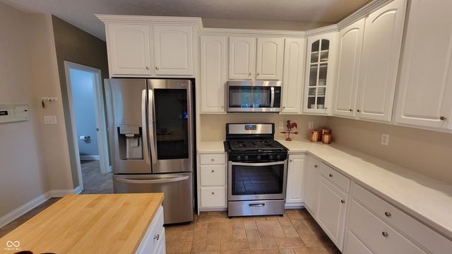 5773 Station Hill Drive, Avon, IN 46123