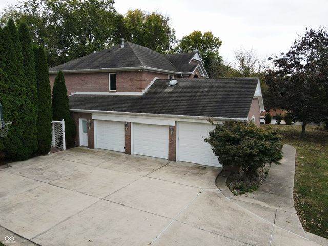 5773 Station Hill Drive, Avon, IN 46123