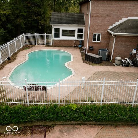 5773 Station Hill Drive, Avon, IN 46123