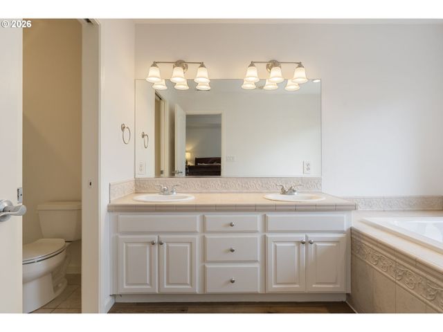 17704 Ne 24TH St, Vancouver, WA 98684