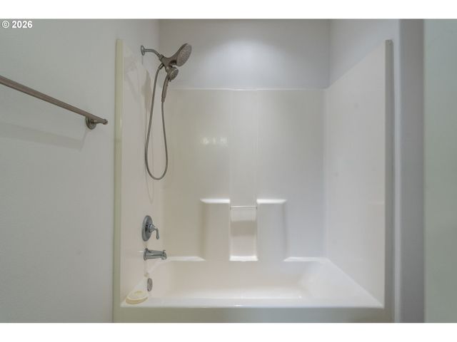 17704 Ne 24TH St, Vancouver, WA 98684