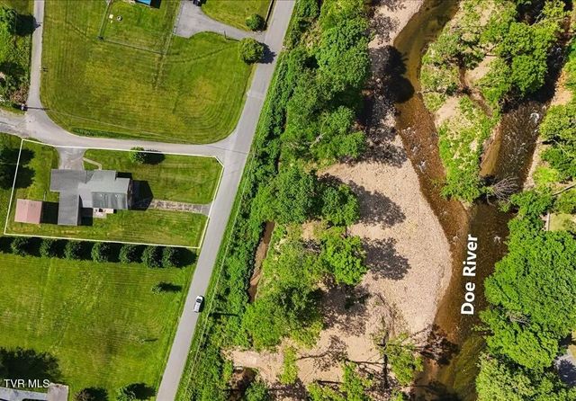 105 Meredith Drive, Elizabethton, TN 37643