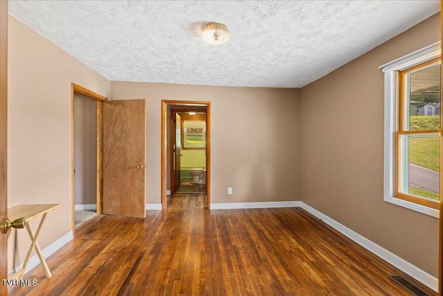 105 Meredith Drive, Elizabethton, TN 37643