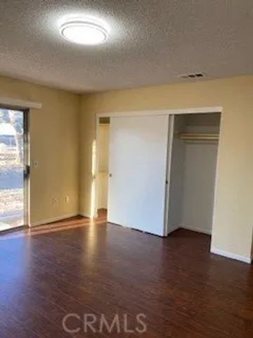 9290 Buckthorn Avenue, Hesperia, CA 92345