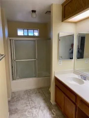 9290 Buckthorn Avenue, Hesperia, CA 92345