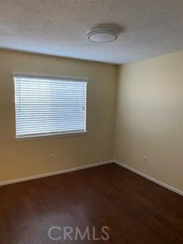 9290 Buckthorn Avenue, Hesperia, CA 92345