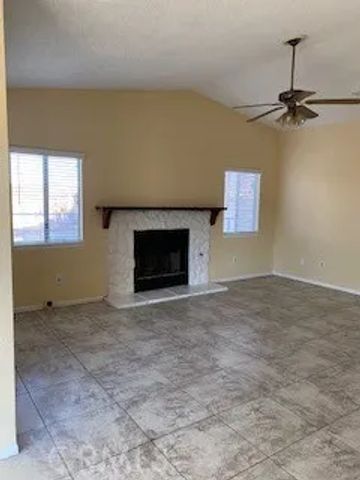 9290 Buckthorn Avenue, Hesperia, CA 92345