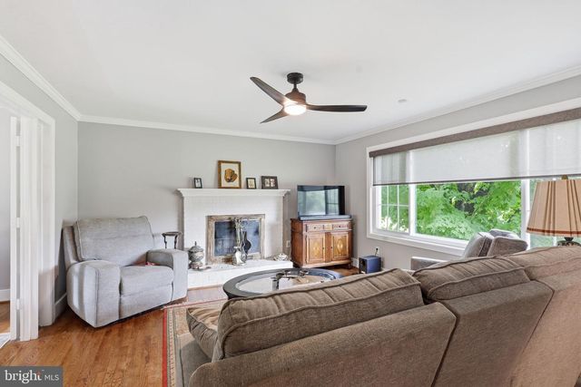 39335 BOLINGTON RD, Lovettsville, VA 20180