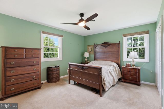 39335 BOLINGTON RD, Lovettsville, VA 20180