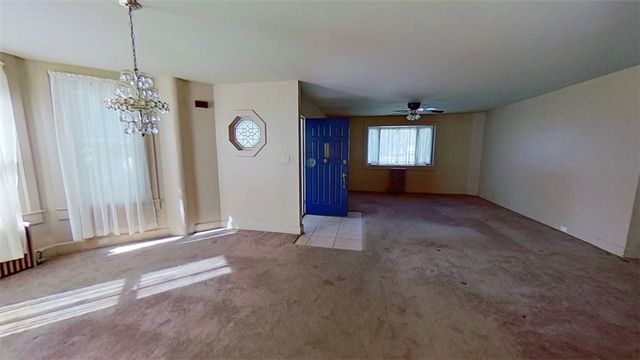 79 North Main Street, Geneva City, NY 14456