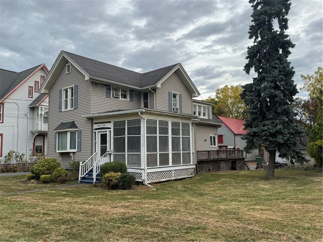 79 North Main Street, Geneva City, NY 14456