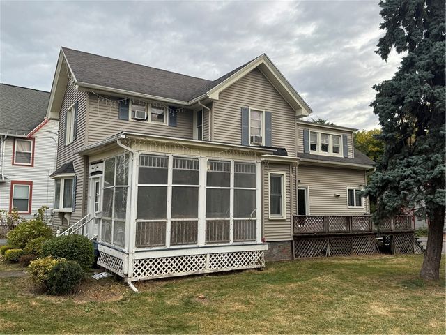 79 North Main Street, Geneva City, NY 14456