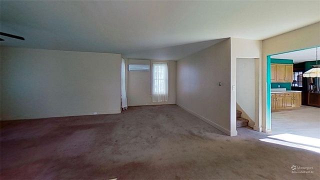 79 North Main Street, Geneva City, NY 14456