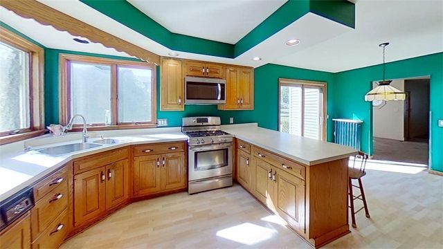 79 North Main Street, Geneva City, NY 14456