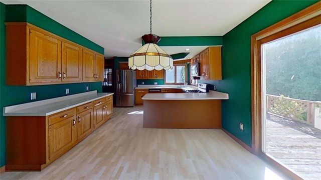 79 North Main Street, Geneva City, NY 14456