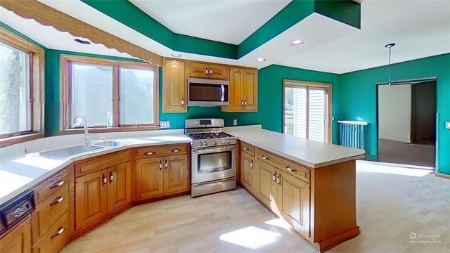 79 North Main Street, Geneva City, NY 14456