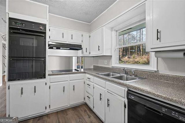 406 Marty Lane, Dallas, GA 30132