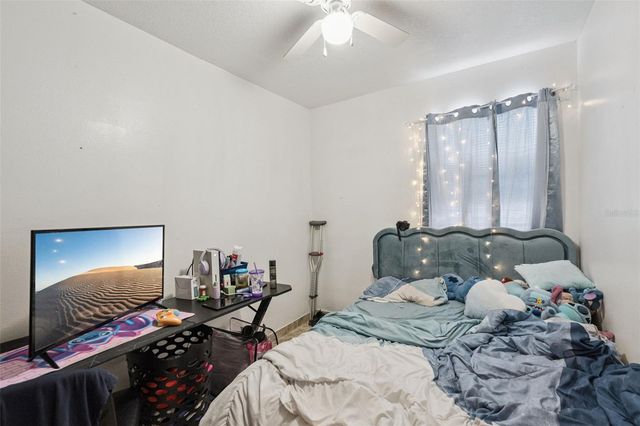 6833 LONGMEADE LANE, Orlando, FL 32822