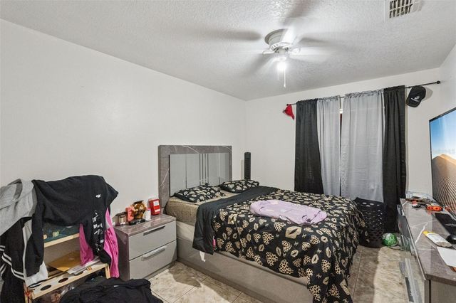6833 LONGMEADE LANE, Orlando, FL 32822