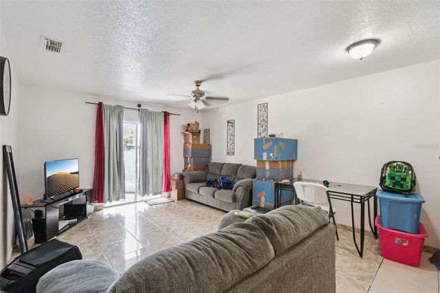 6833 LONGMEADE LANE, Orlando, FL 32822
