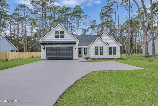 575 Sams Point Road, Beaufort, SC 29907