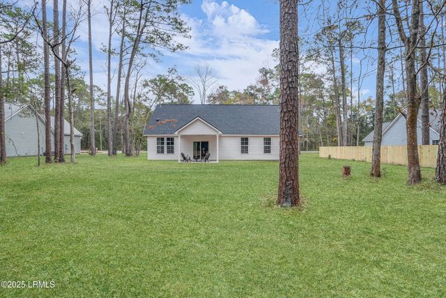 575 Sams Point Road, Beaufort, SC 29907