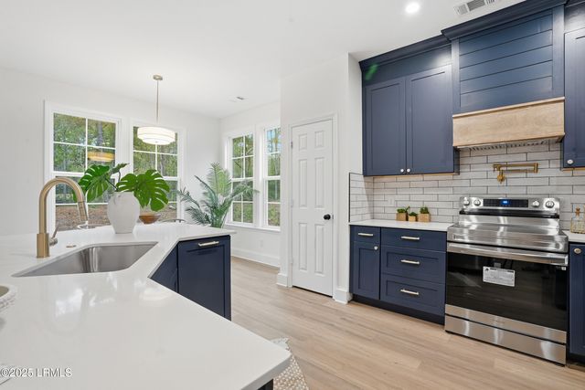 575 Sams Point Road, Beaufort, SC 29907